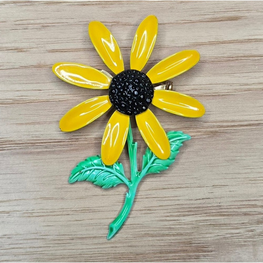 Vintage Yellow Sunflower Enamel Flower Brooch Pin Green Leaf Floral Jewelry 3"